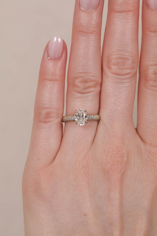 Allie - 14K Yellow Gold - Natural Diamond - Oval