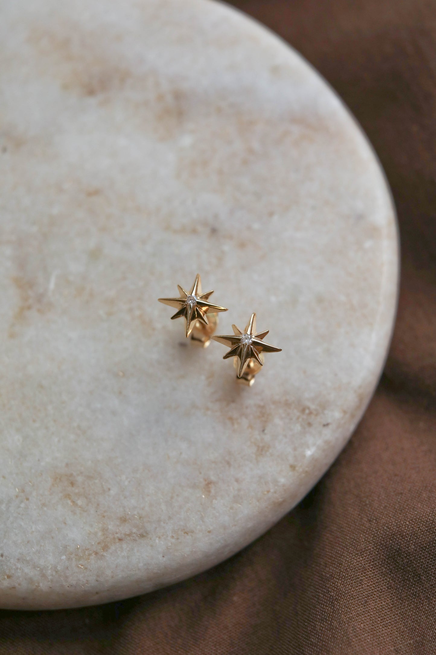 Zodiac Studs 2 - 14K Yellow Gold - Natural Diamond